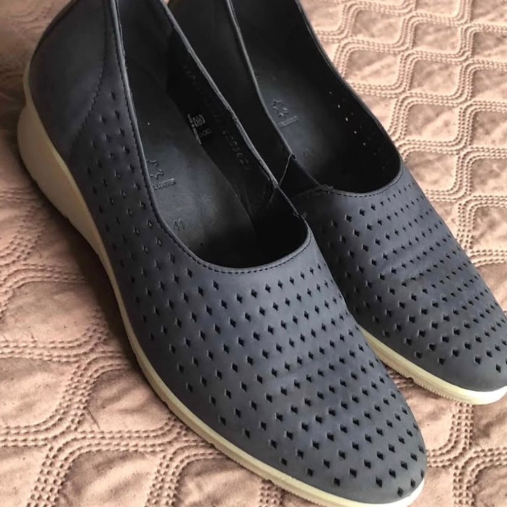 Ecco leather shoes women's size 41 (Euro) 10-10,5 (US) very good condition